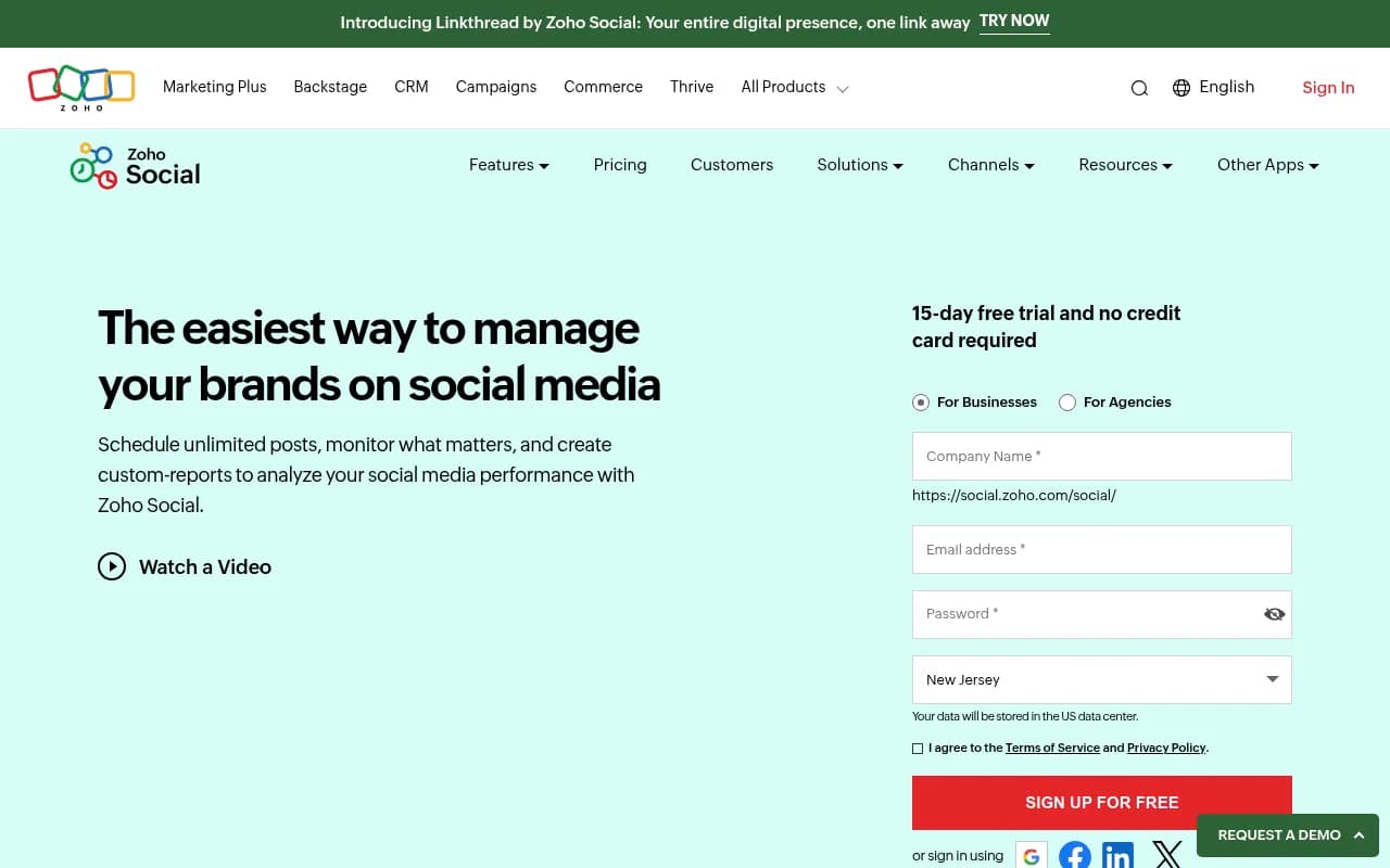 Screenshot of Zoho Social website